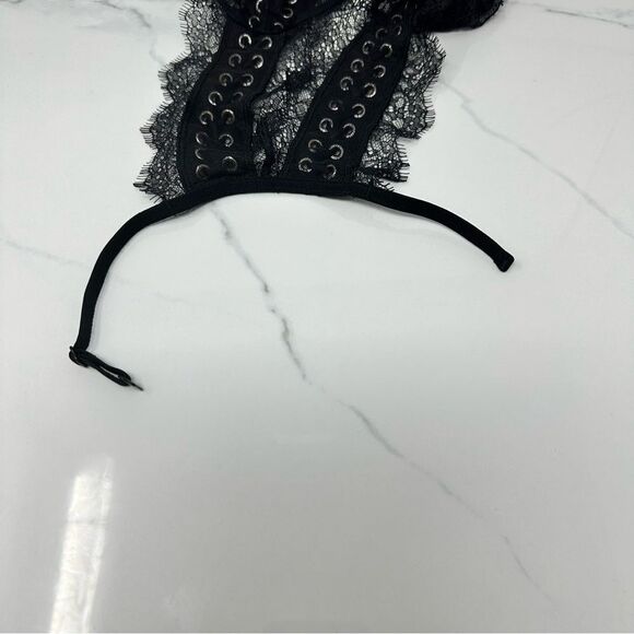 Victoria Secret Lace Bralette- Size M - Picture 8 of 9